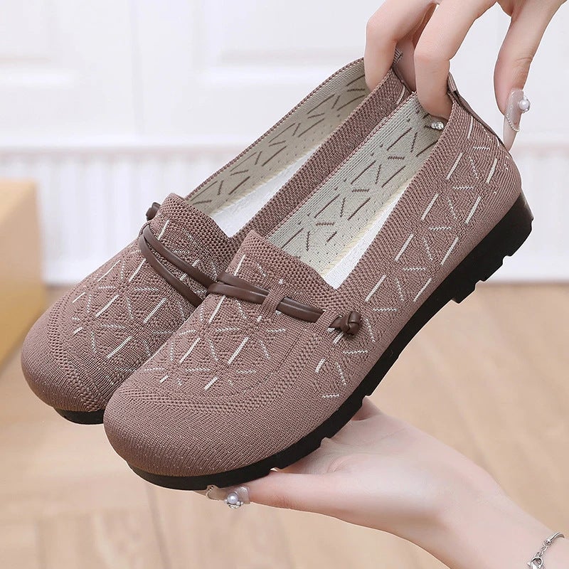 Old Beijing Cloth Shoes Women'S Lightweight Slip-On Fly-Woven Flats Women'S Middle-Aged And Elderly Moms Shoes - Image 2