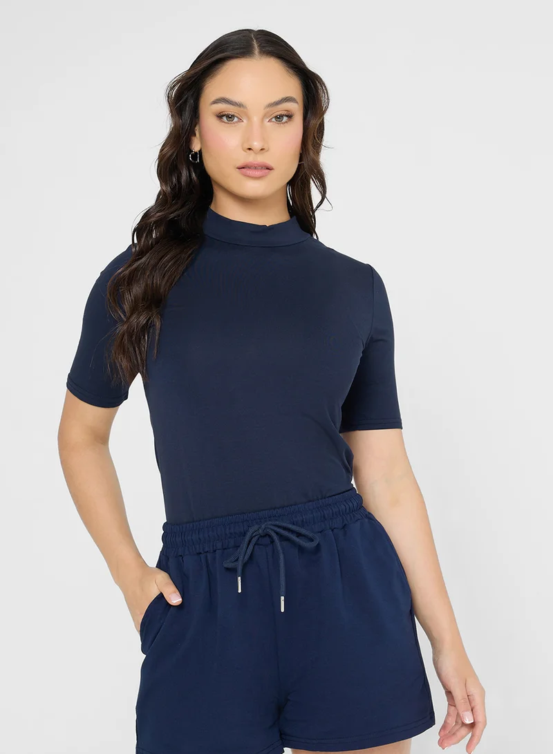 جينجر بيسيكس Cotton High Neck T-shirt