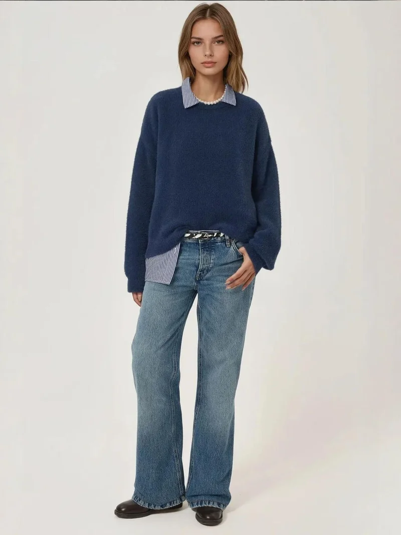 هيكاب كنزة صوفية فائقة النعومة بياقة دائرية