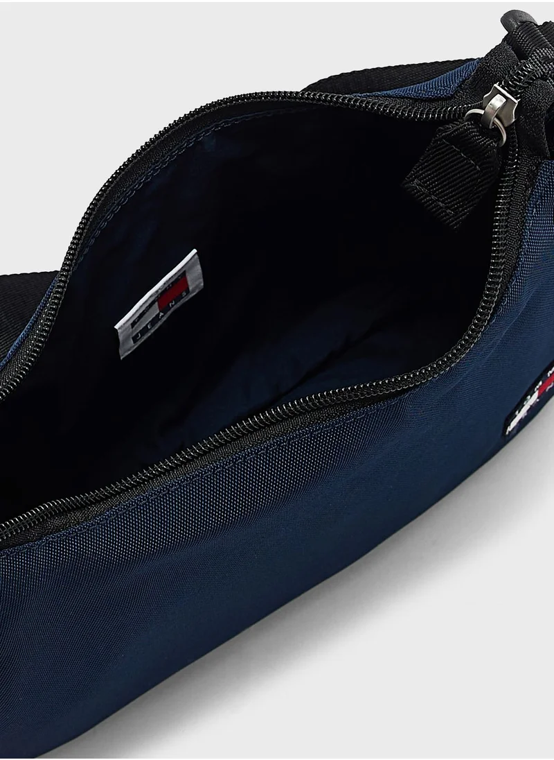 TOMMY JEANS Essential Satchel Bag