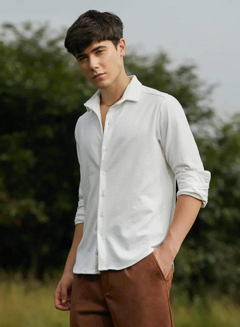 Campus Sutra Men's Chalk White Crimp-Tactile Shirt