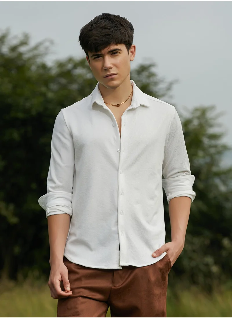 Campus Sutra Men's Chalk White Crimp-Tactile Shirt
