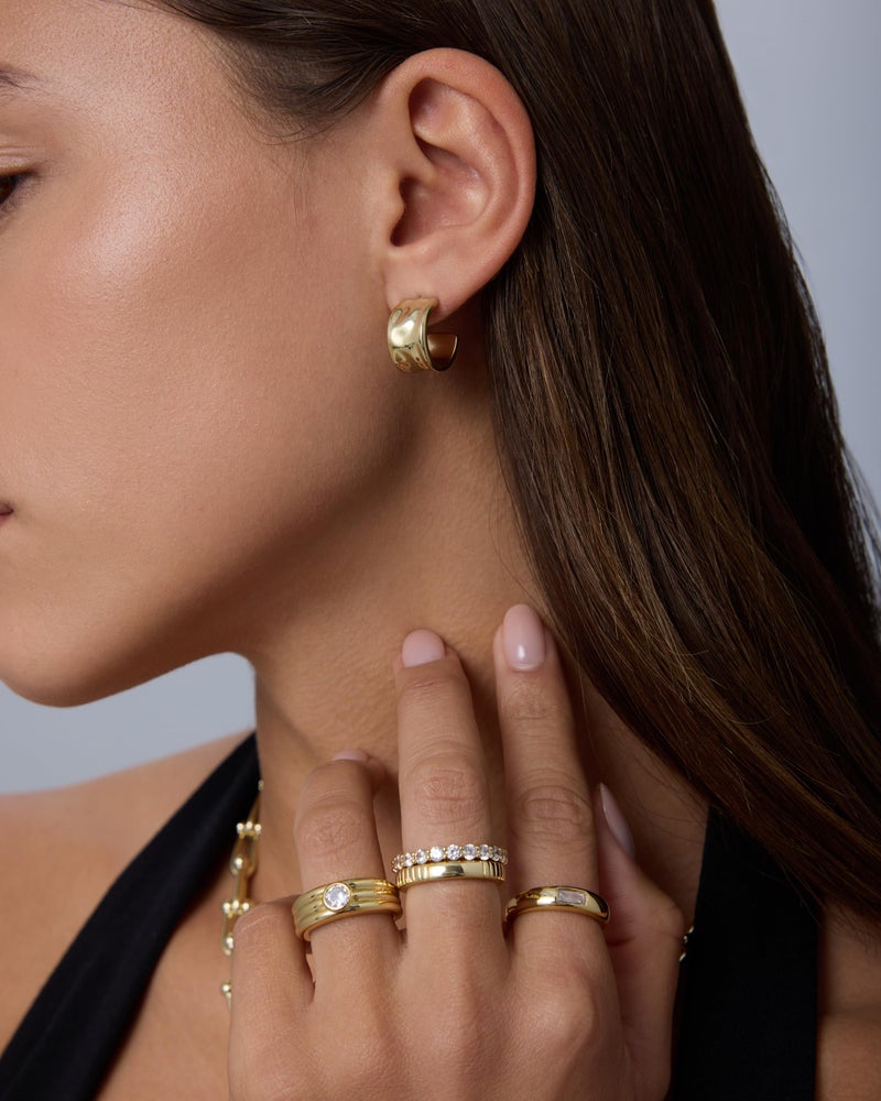 PAVOI Waterproof Chunky Hoop Earrings for Women - 14K Yellow Gold Plated Wide Textured Hoops - Thick Gold Hoop Earrings - Lightweight Stainless Steel Trendy Summer Jewelry - Yellow - Image 4