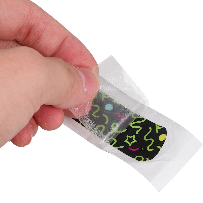 Glow In The Dark Adhesive Bandages 100pcs Cartoon Pattern Wound Care Patches For Night Use - Image 5
