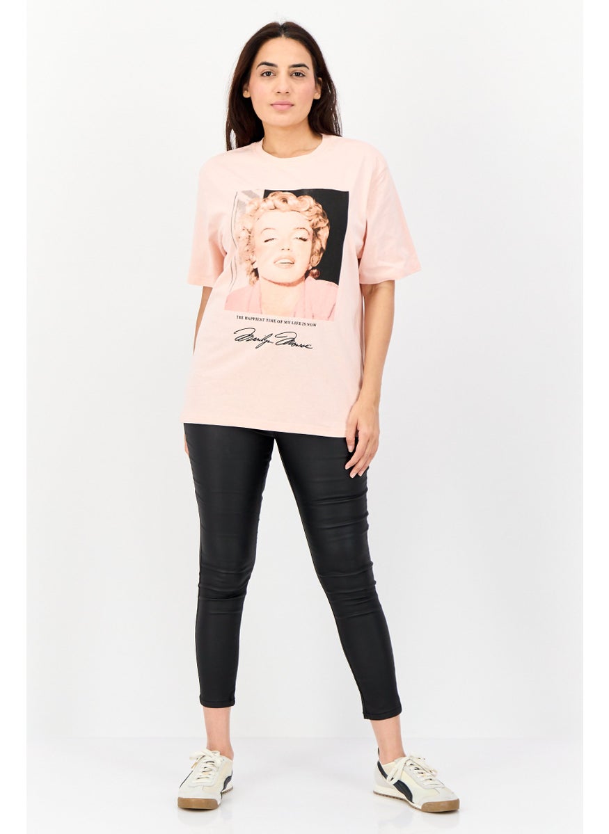 Marilyn Monroe - Women Oversized Fit Crew Neck Short Sleeves Graphic Print T-Shirt, Pink - Image 1