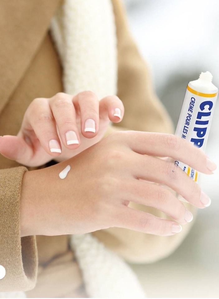 CLIPP Universal Cream Aluminum Tube 62 g - Image 3