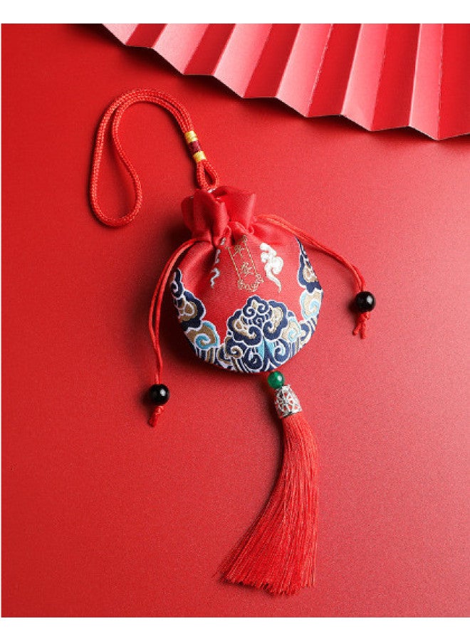 Natural Agarwood Sachet, Exuding Charm, Ideal For Car, Bags, And Couples, The Perfect Gift Choice - Image 1