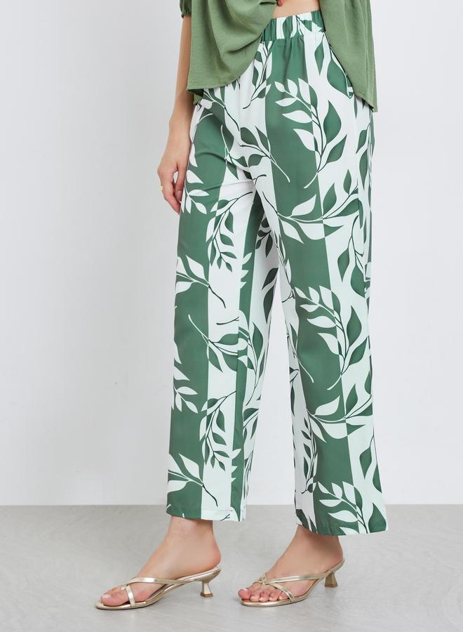 تايك تو طقم منسق من بلوزة بكشكش وبنطال مطبع بأوراق - Image 4