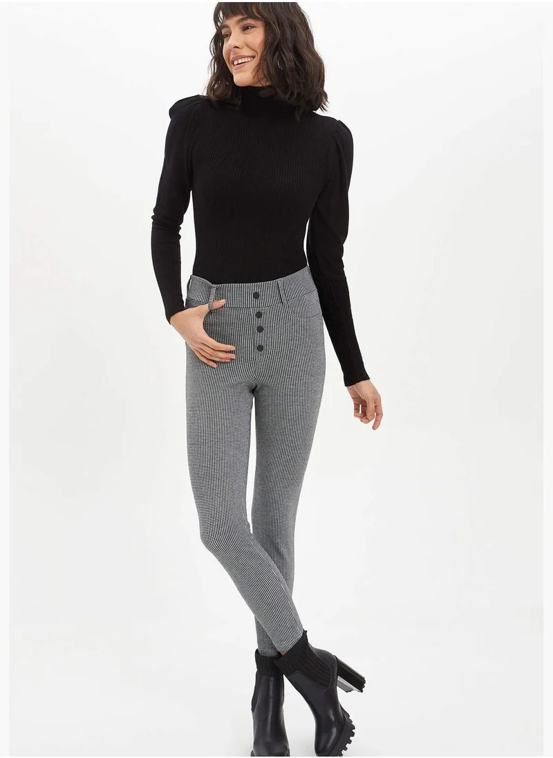 ديفاكتو Woman Legging Fit Leggings