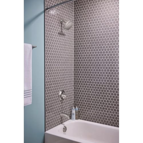 Moen Lindor 82504SRN Shower Set - Image 4