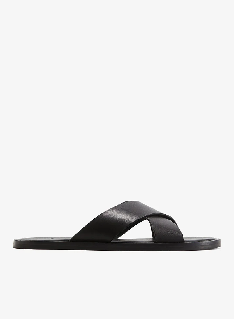 اتش اند ام صندل من الجلد