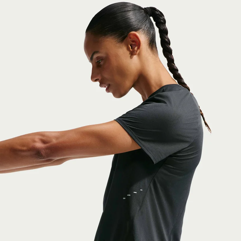 Nike Black Women's Swift Breathe Dri-FIT Running Top for Women | Best Price UAE