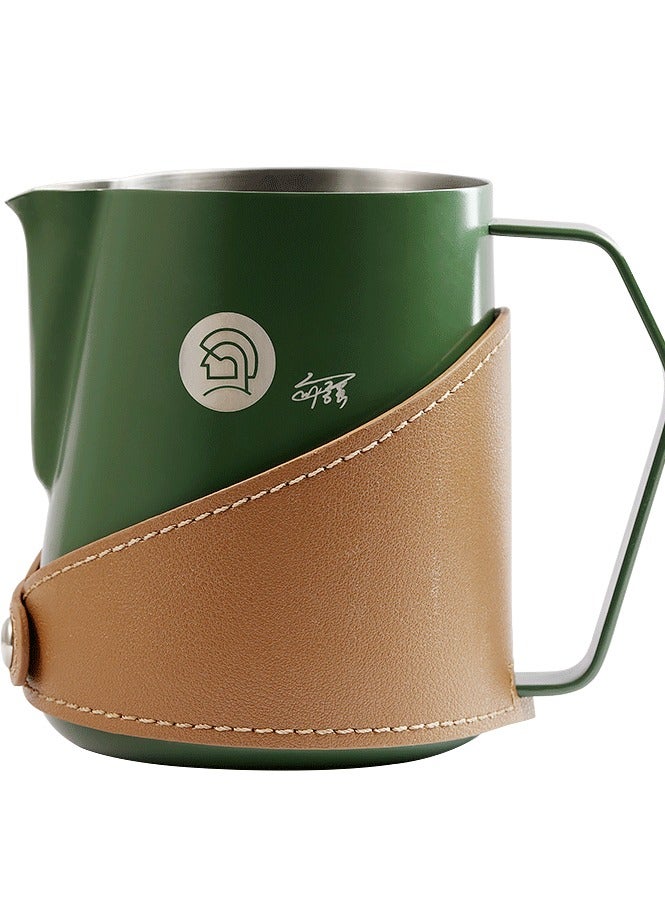 زيروهيرو ZeroHero Premium 600ml Stainless Steel Latte Art Pitcher – CLAC Competition, Co-Branded by Liu Qiang, Dual V Mouth, Ergonomic Handle, White/Green - Image 1