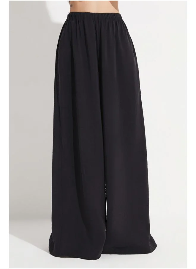 جون June Loose Elastic Waist Trouser Black