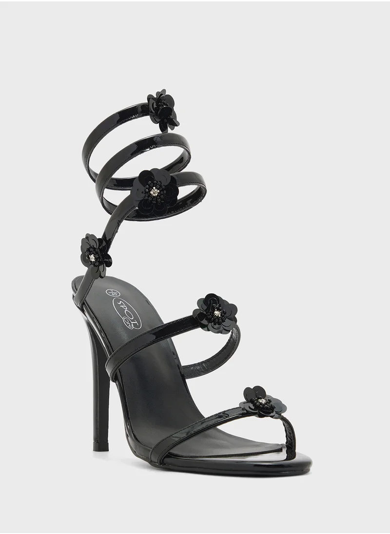 ايلا ليمتد اديشن Floral Wrap Around Strappy Sandal