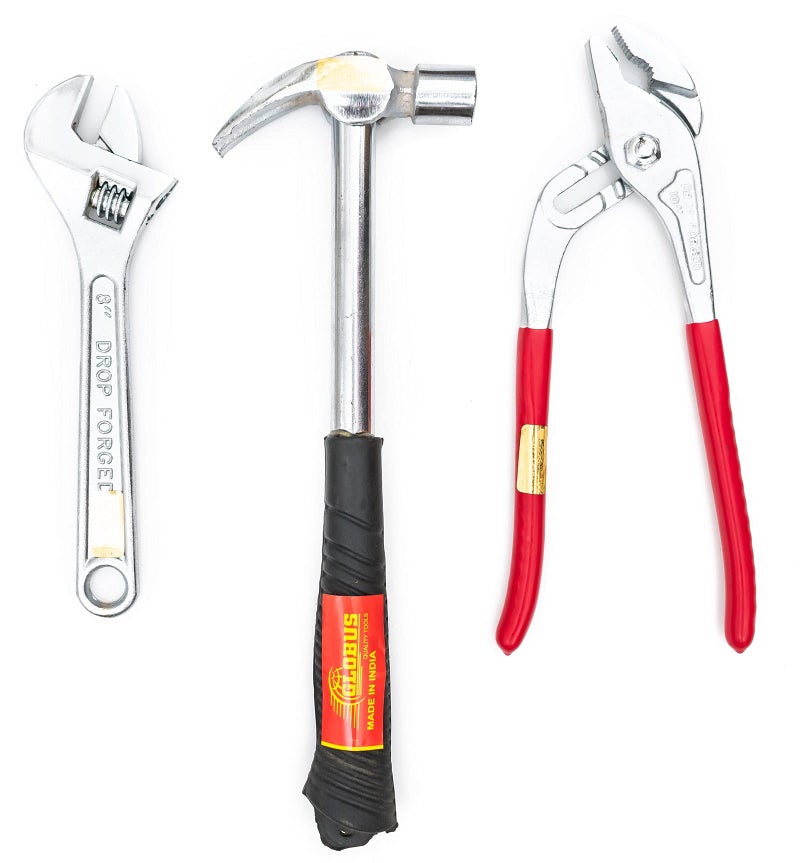 GLOBUS 1403 STEEL HAND TOOL SET/3 PCS (8" ADJUSTABLE WRENCH CHROME FINISH, 1/2 LBS HAMMER AND 10" WATER PUMP PLIER) - Image 1