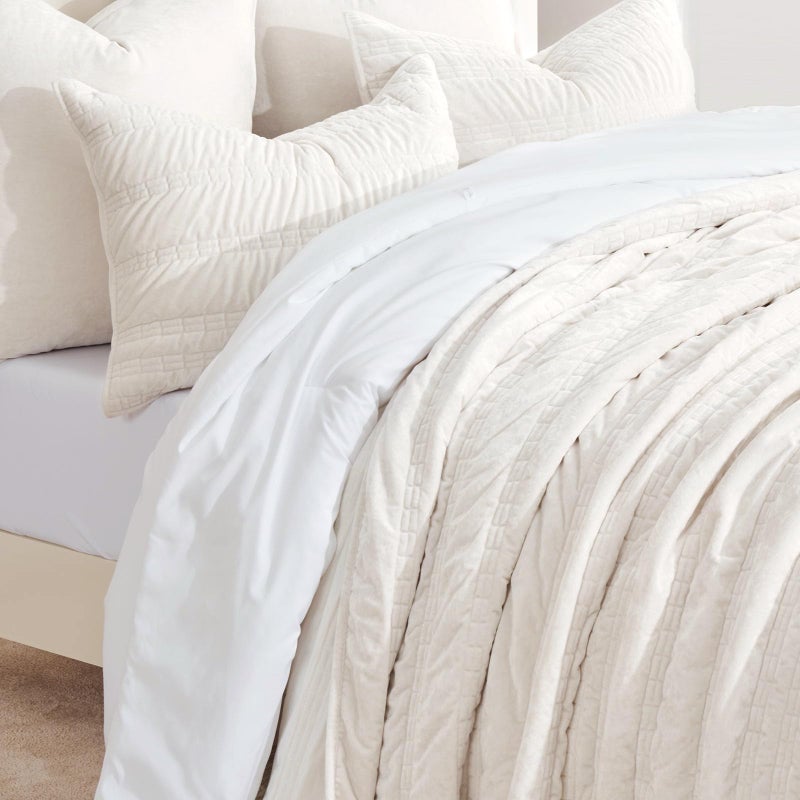 EVERGRACE Luxury Ruched Velvet Quilt Queen Size, Ultra Soft Bedspread Coverlet Set, Lightweight Velvet Comforter, Quilted Bedding Cover with 2 Matching Shams for All Season, Ivory White - Image 4