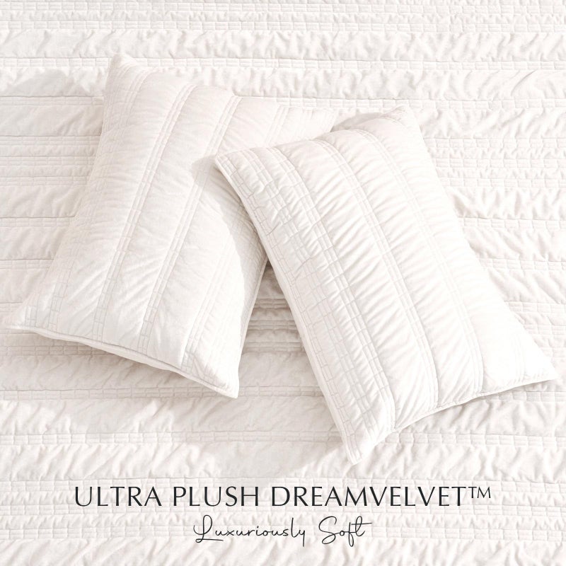 EVERGRACE Luxury Ruched Velvet Quilt Queen Size, Ultra Soft Bedspread Coverlet Set, Lightweight Velvet Comforter, Quilted Bedding Cover with 2 Matching Shams for All Season, Ivory White - Image 5