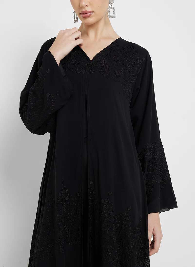 hayas closet Embellished Black Abaya with Sheila