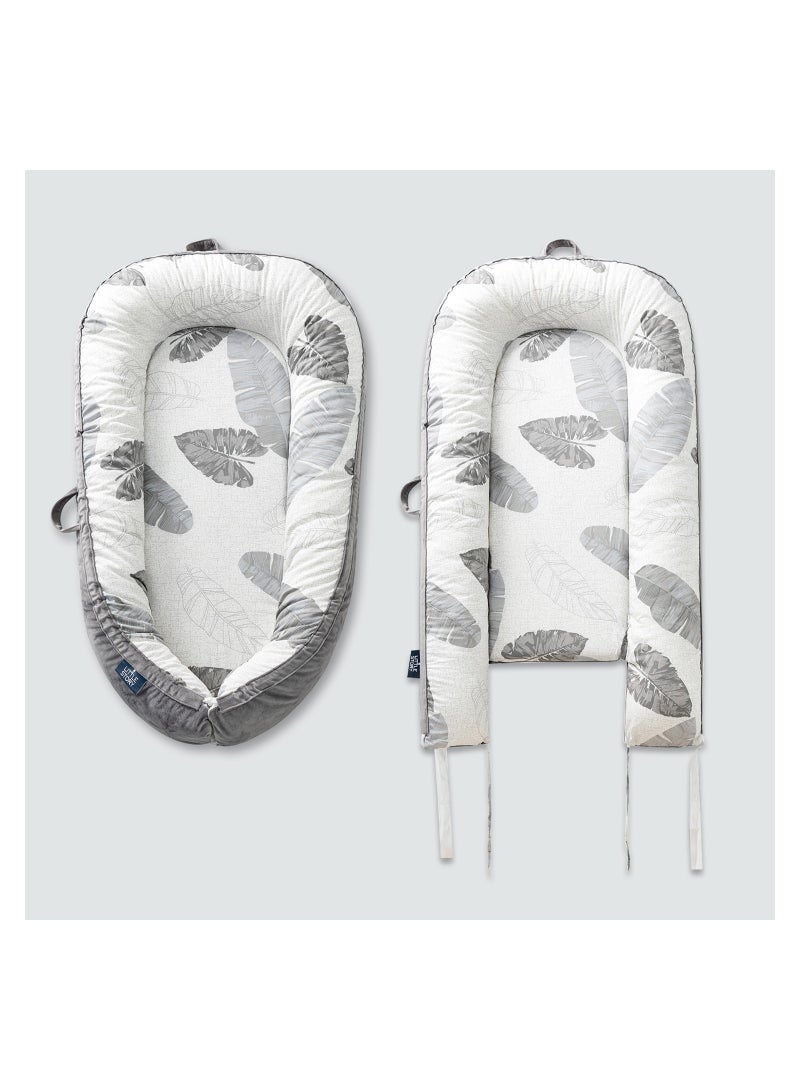 Little Story Soft Breathable Fiberfill Newborn Lounger Bed - Feather Grey - Image 2