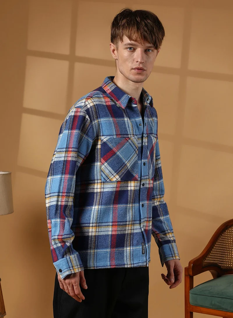 Campus Sutra Campus Sutra Men's Azure Blue Tartan Plaid Utility Overshirt For Casual Wear | Spread Collar | Long Sleeve | Button Closure | Overshirt/Shacket Crafted With Comfort Fit For Everyday Wear