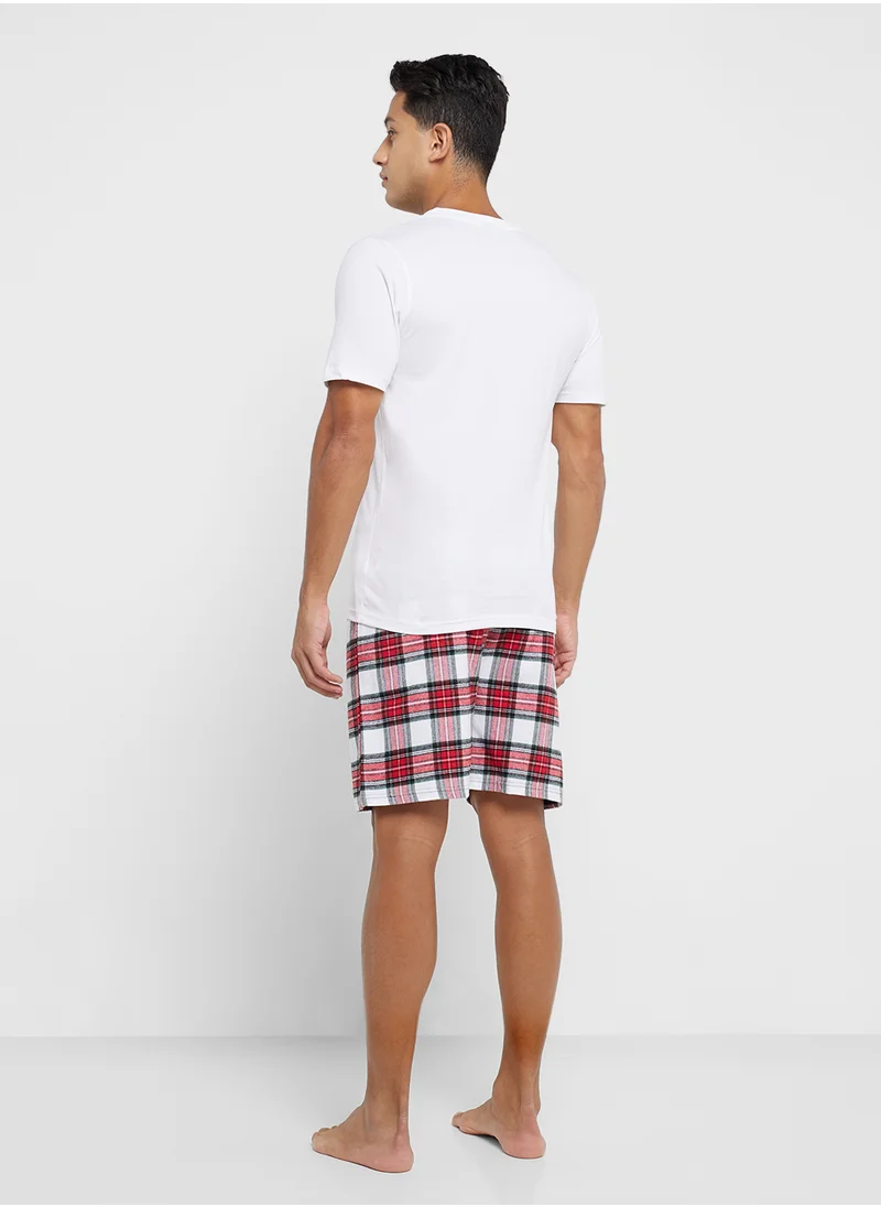 سفنتي فايف T-Shirt & Check Shorts