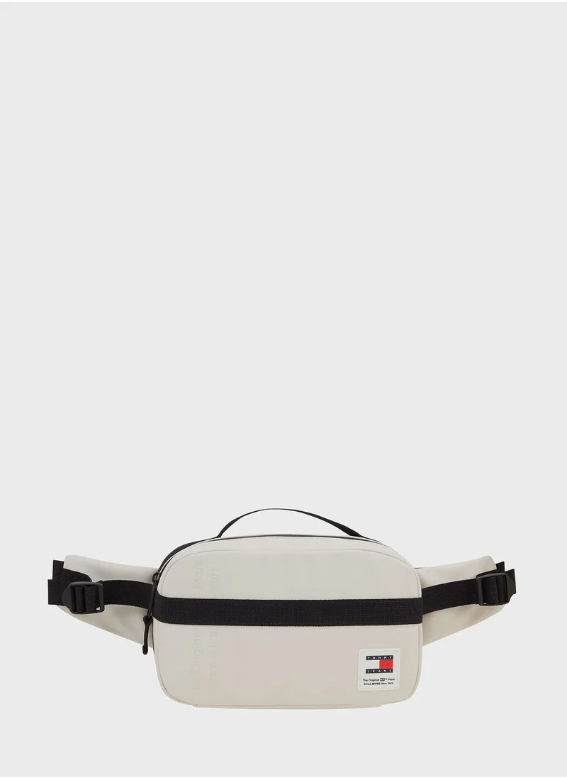 TOMMY JEANS Logo Waist Bag