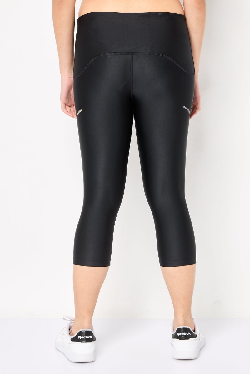 Nike Women Tight Fit Capri Length Training Leggings, black - Image 2