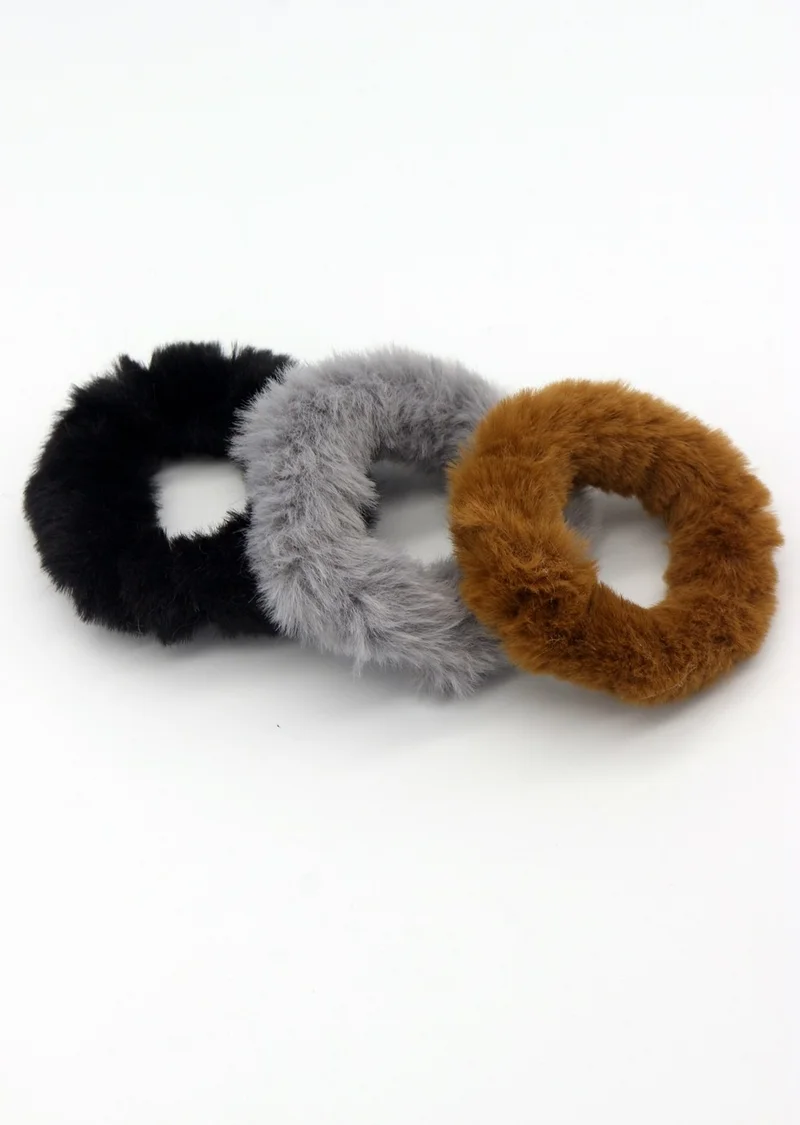 انجيلكا 3 Pieces Toscana Women's Girls' Plush Buckle Set