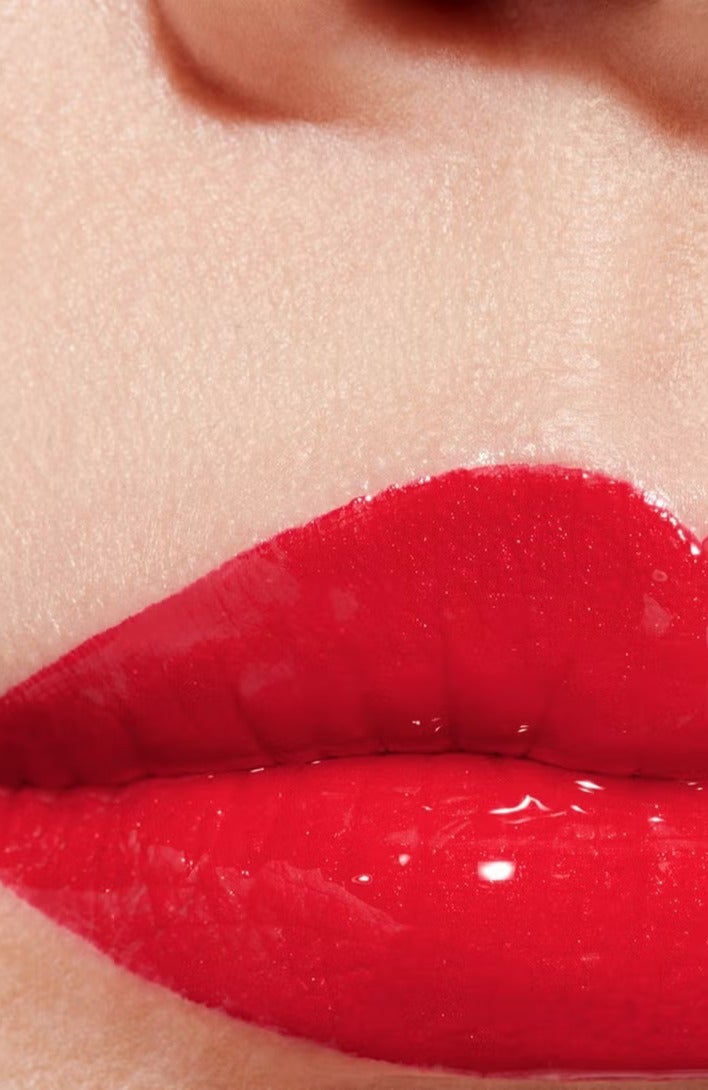 CHANEL Le Rouge Duo Ultra Tenue Ultra Strawberry Red - 54 - Image 5
