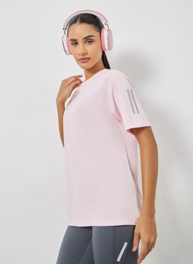 Styli Active Textured Dual Reflective Striped Top