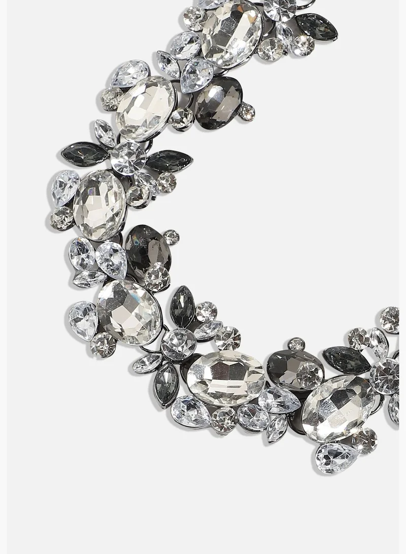 SOHI Silver Plated Designer Stones and Beaded Western Wear Necklace For Women