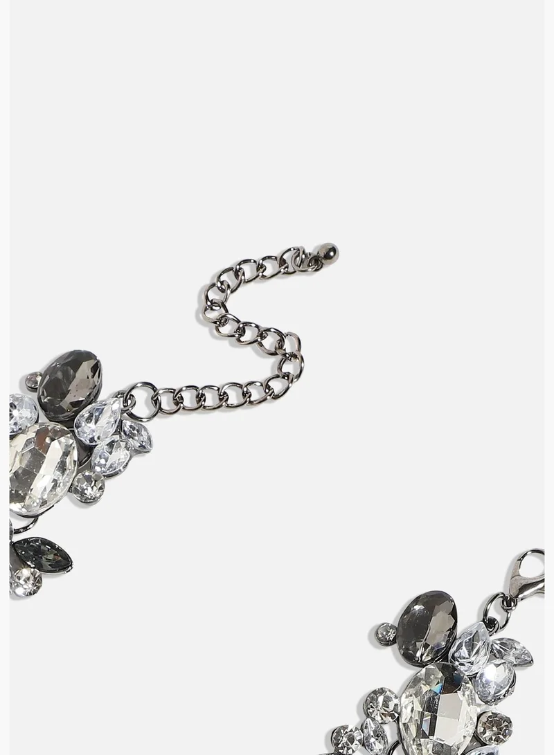 SOHI Silver Plated Designer Stones and Beaded Western Wear Necklace For Women