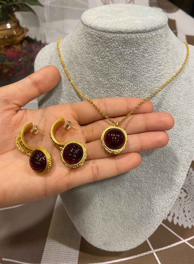 نيو ستايل طقم اكسسوارات نسائي فاخر وأنيق مكون من سلسال وحلق اذن مطلي باللون الذهبي عيار 18 - Image 1