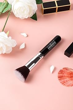 MISKEEN Kabuki Brush Flat Foundation Brush By MISKEEN Premium Quality Makeup Face Brush For Liquid Powder And Cream Perfect For Blending And Buffing Cosmetics Liquid Brush - Image 4