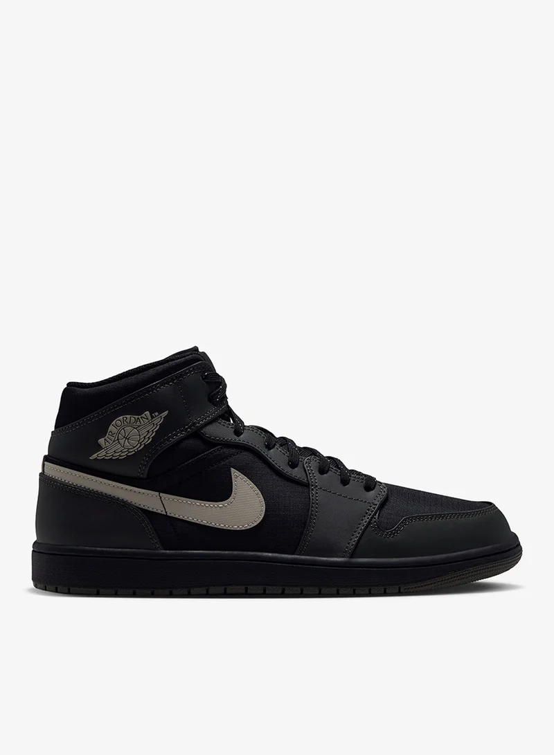Jordan Air Jordan 1 Mid