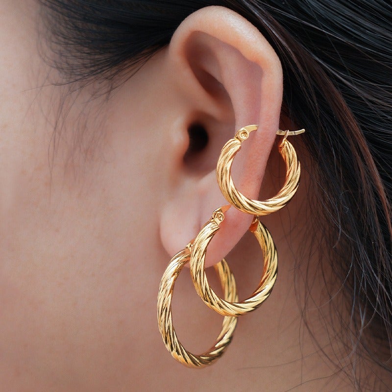 Cross-Border Retro Gold Women's Trendy Round Twill Stainless Steel Earrings Set