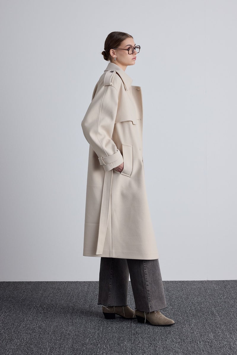 Manuka Epaulette Detailed Cashmere Coat Beige  - Image 5