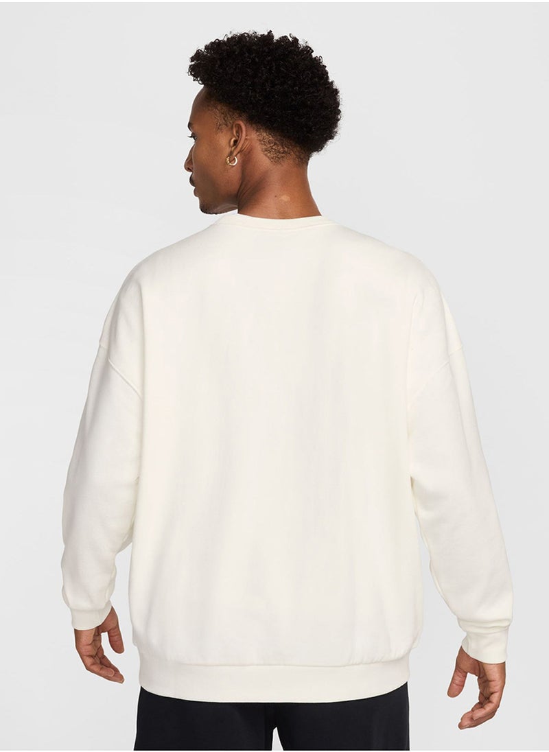 Nike Oversized Crew neck Sweatshirt  - Image 2
