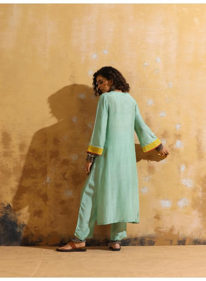 trueBrowns Mint Green Muslin Silk High-Slit Kurta Pant Set - Image 2