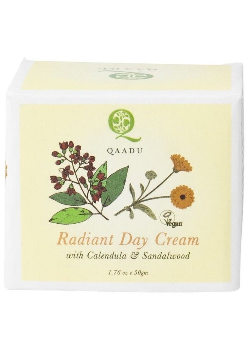 QAADU Radiant Day Cream With Calendula & Sandalwood Extracts For Hydrate & Youthful Skin 50 G - Image 2
