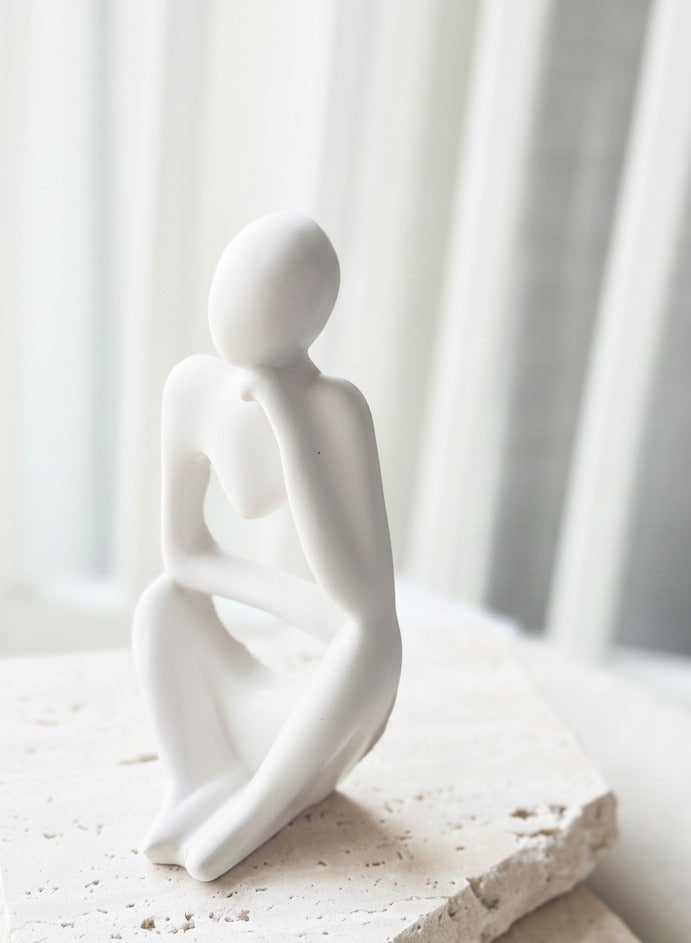 أناقة سوشا تمثال رجل يفكر مصنوع يدويًا لتزيين المنزل - Image 2