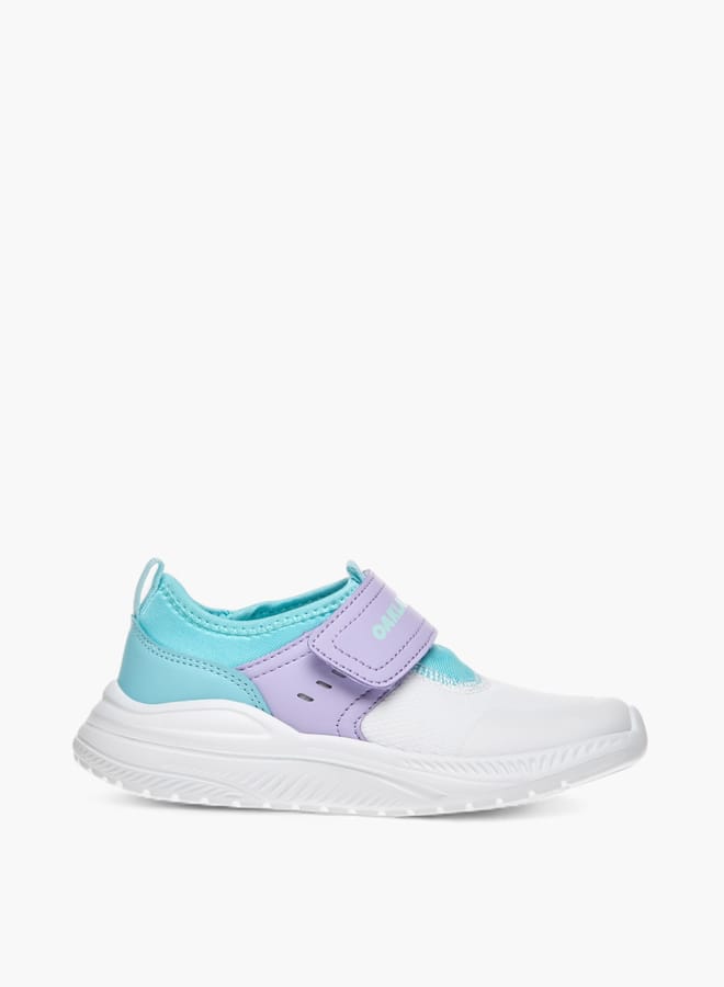 Oaklan by Shoexpress Girls Panelled Sports Shoes with Hook and Loop Closure  - Image 3
