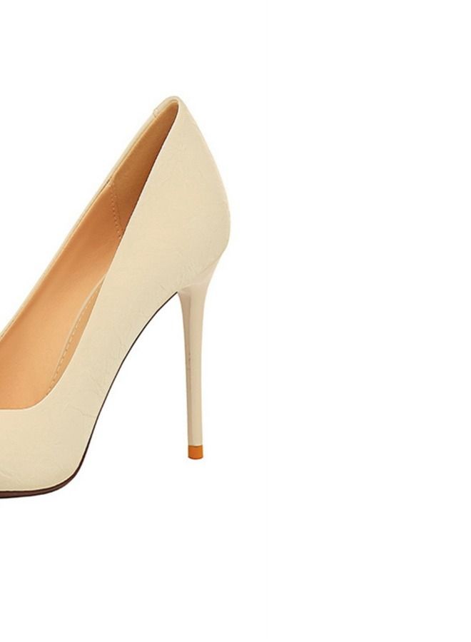 BIGTREE Shallow Pointed Large Metal Buckle High Heels 9.5CM White - Image 4