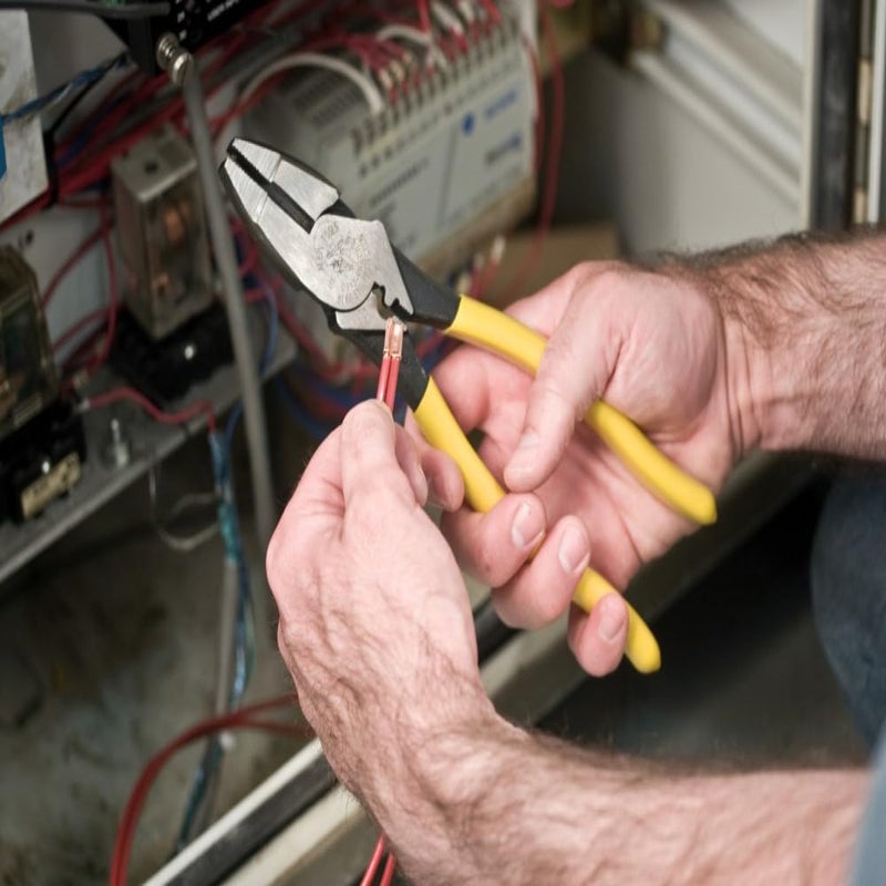 Klein Tools D213-9NE-CR Lineman's Crimping Pliers, Made in USA, Streamlined High-Leverage Design Made of Induction Hardened Steel, 9-Inch - Image 3