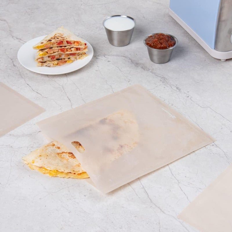 Restaurantware Bag Tek 8.7 x 7.9 Inch Toaster Bags, 10 Large Toaster Sandwich Bags - Multipurpose, Non-Stick, Kraft Plastic Toaster Sleeves, BPA-Free, Semi-Disposable - Image 3