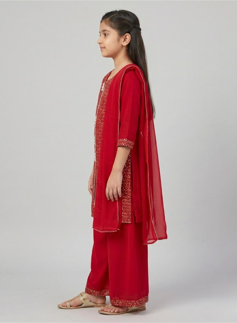 babyqlo Girls Red Embroidered Sharara Set With Dupatta - Image 3