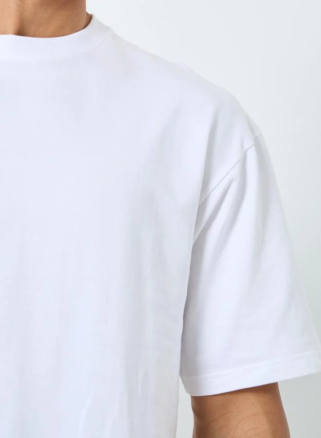 Styli Styli Men White Oversized T-Shirt with Worldwide Print