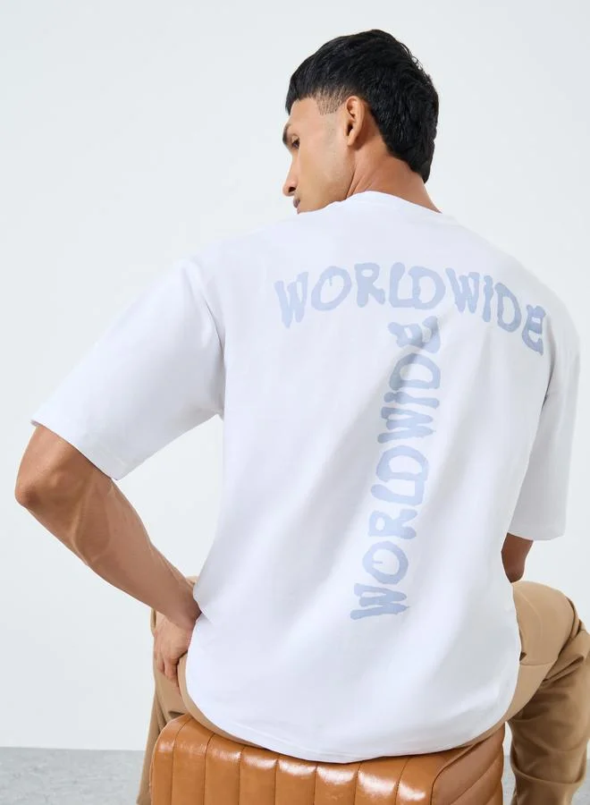 Styli Styli Men White Oversized T-Shirt with Worldwide Print
