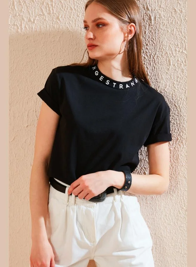 Lela Lela Collar Print Crew Neck Basic Knitted T-Shirt Women's T-Shirt 5864054